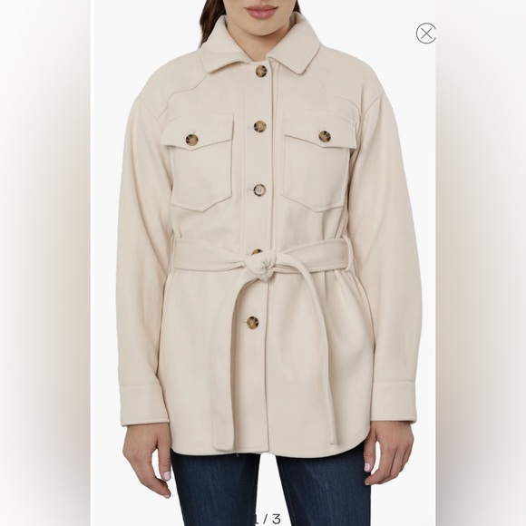 Dolce Cabo Jackets & Blazers - Dolce Cano Short Flannel Trench Coat. Ladies Med.